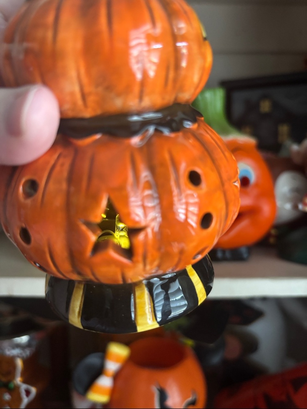 Johanna Parker light up pumpkin - Picture 7 of 8